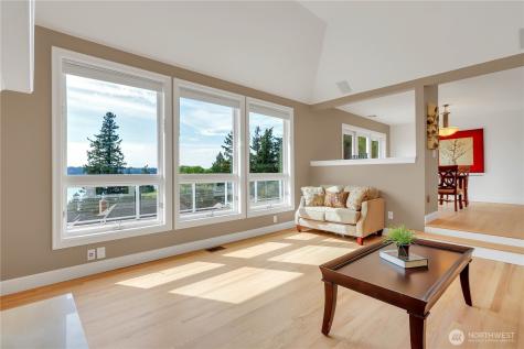 535 208th Avenue NE Sammamish WA 98075