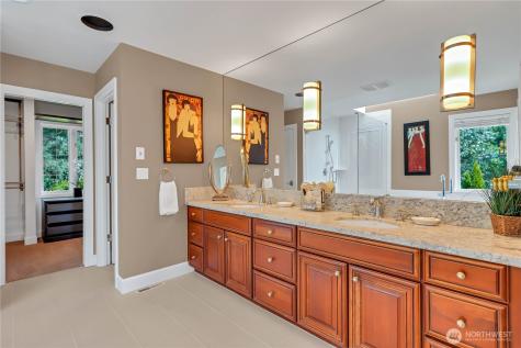 535 208th Avenue NE Sammamish WA 98075