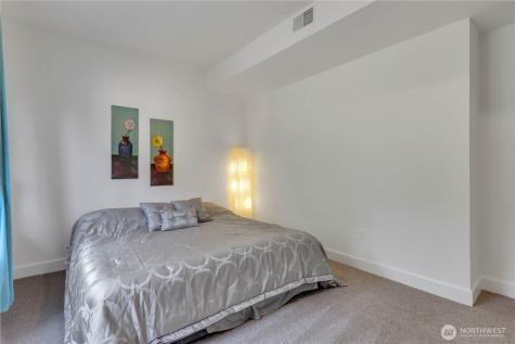 535 208th Avenue NE Sammamish WA 98075
