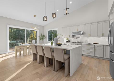 18616 92nd Avenue NE Bothell WA 98011