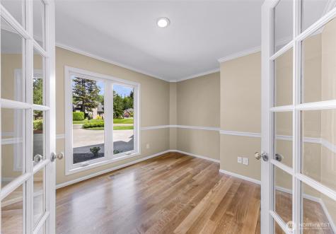 25827 NE 9th Street Sammamish WA 98074