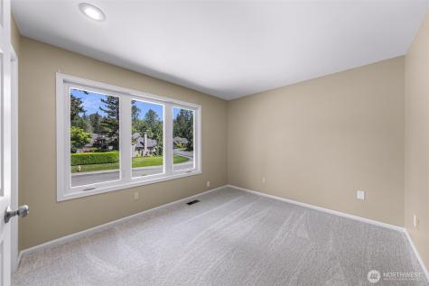 25827 NE 9th Street Sammamish WA 98074
