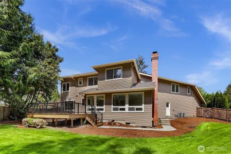 25827 NE 9th Street Sammamish WA 98074