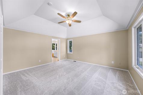 25827 NE 9th Street Sammamish WA 98074