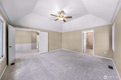 25827 NE 9th Street Sammamish WA 98074