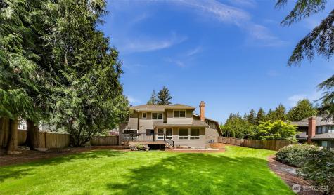25827 NE 9th Street Sammamish WA 98074