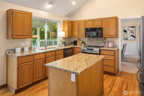 25611 Lake Wilderness Country Club Drive SE Maple Valley WA 98038