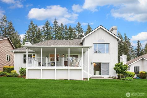 25611 Lake Wilderness Country Club Drive SE Maple Valley WA 98038
