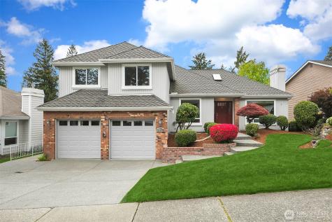 25611 Lake Wilderness Country Club Drive SE Maple Valley WA 98038