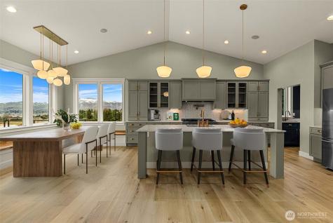 327 23rd Street NE East Wenatchee WA 98802