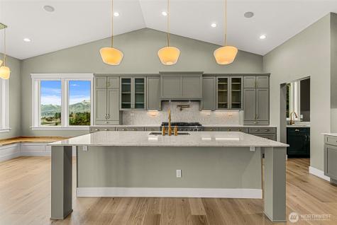 327 23rd Street NE East Wenatchee WA 98802