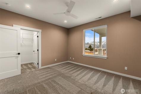 327 23rd Street NE East Wenatchee WA 98802