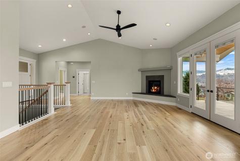 327 23rd Street NE East Wenatchee WA 98802