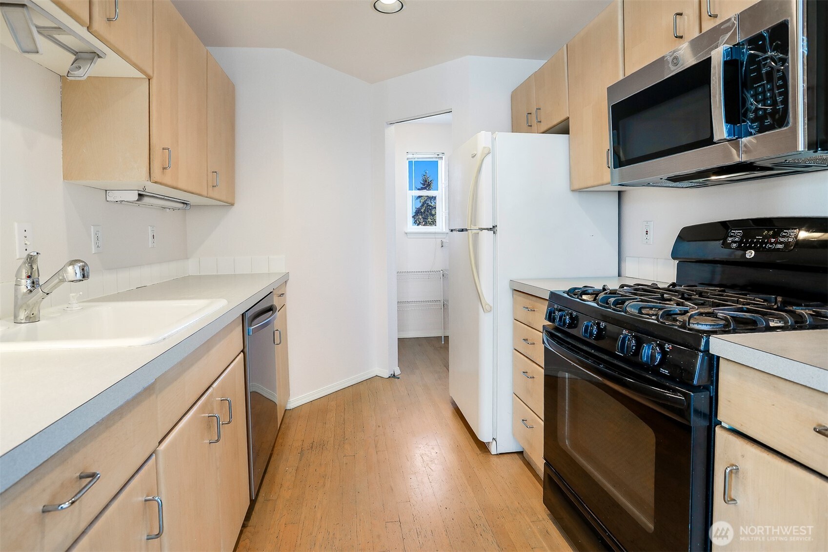 407 N 49th Street Seattle WA 98103