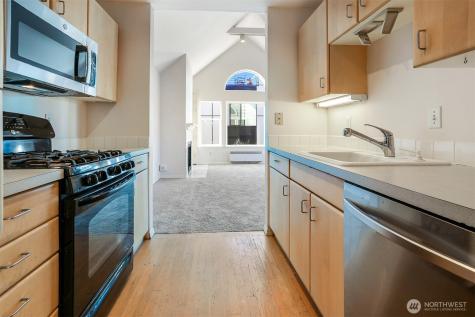 407 N 49th Street Seattle WA 98103
