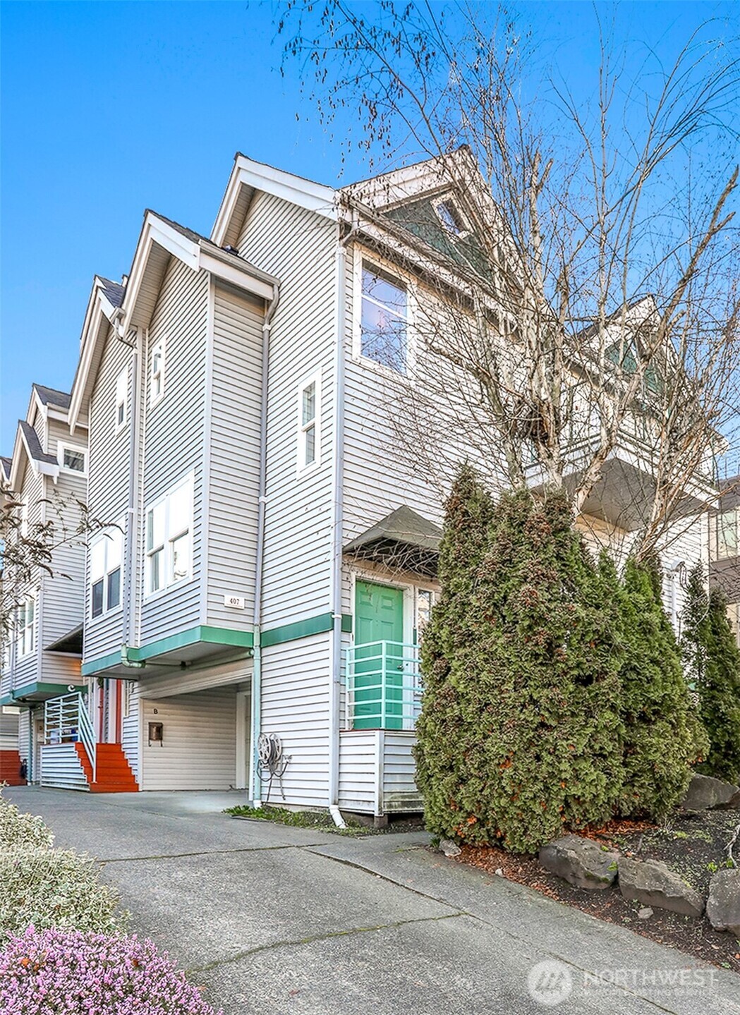 407 N 49th Street Seattle WA 98103