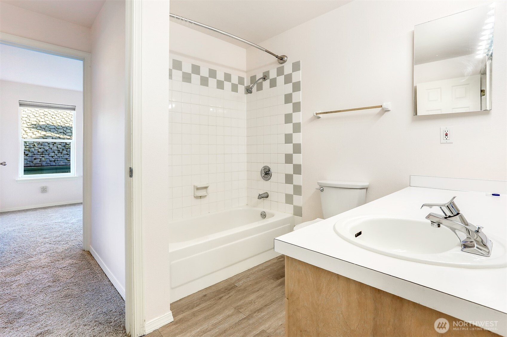 407 N 49th Street Seattle WA 98103