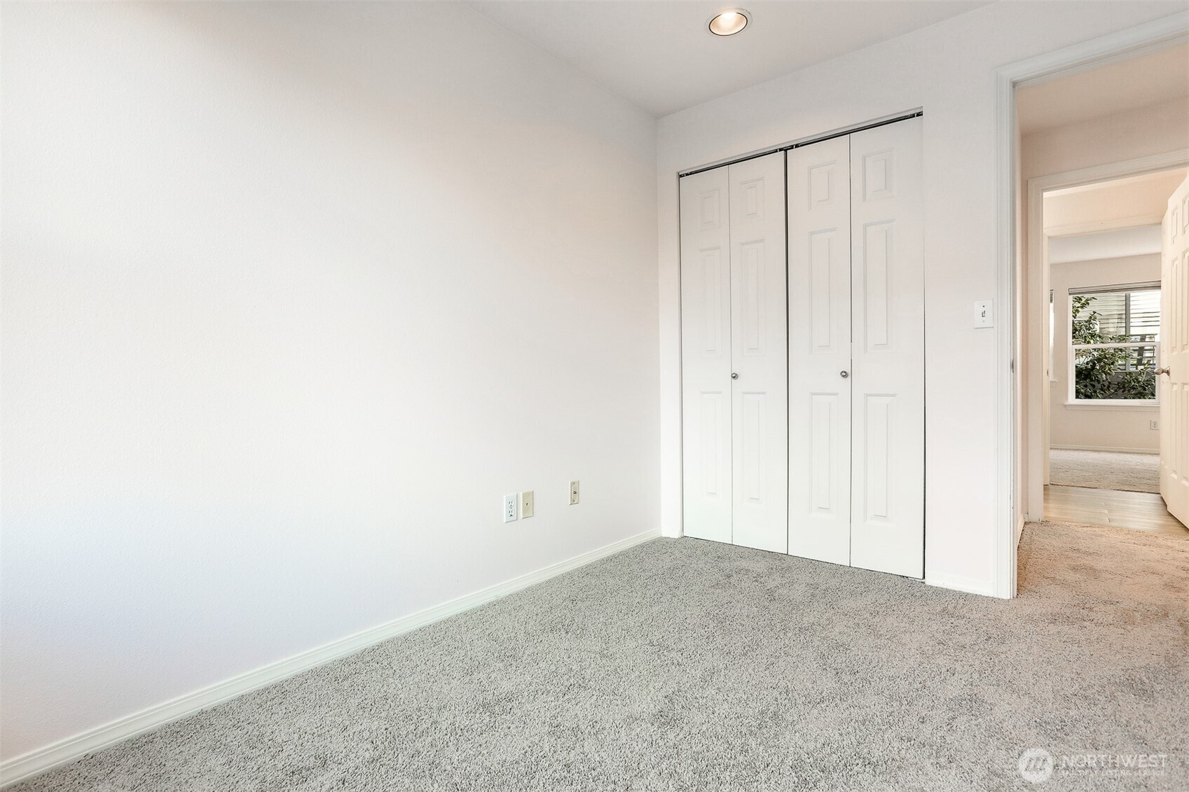 407 N 49th Street Seattle WA 98103