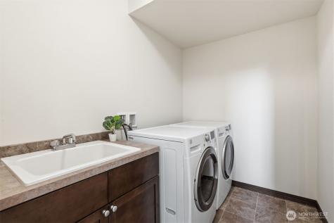 4411 172nd Place SW Lynnwood WA 98037