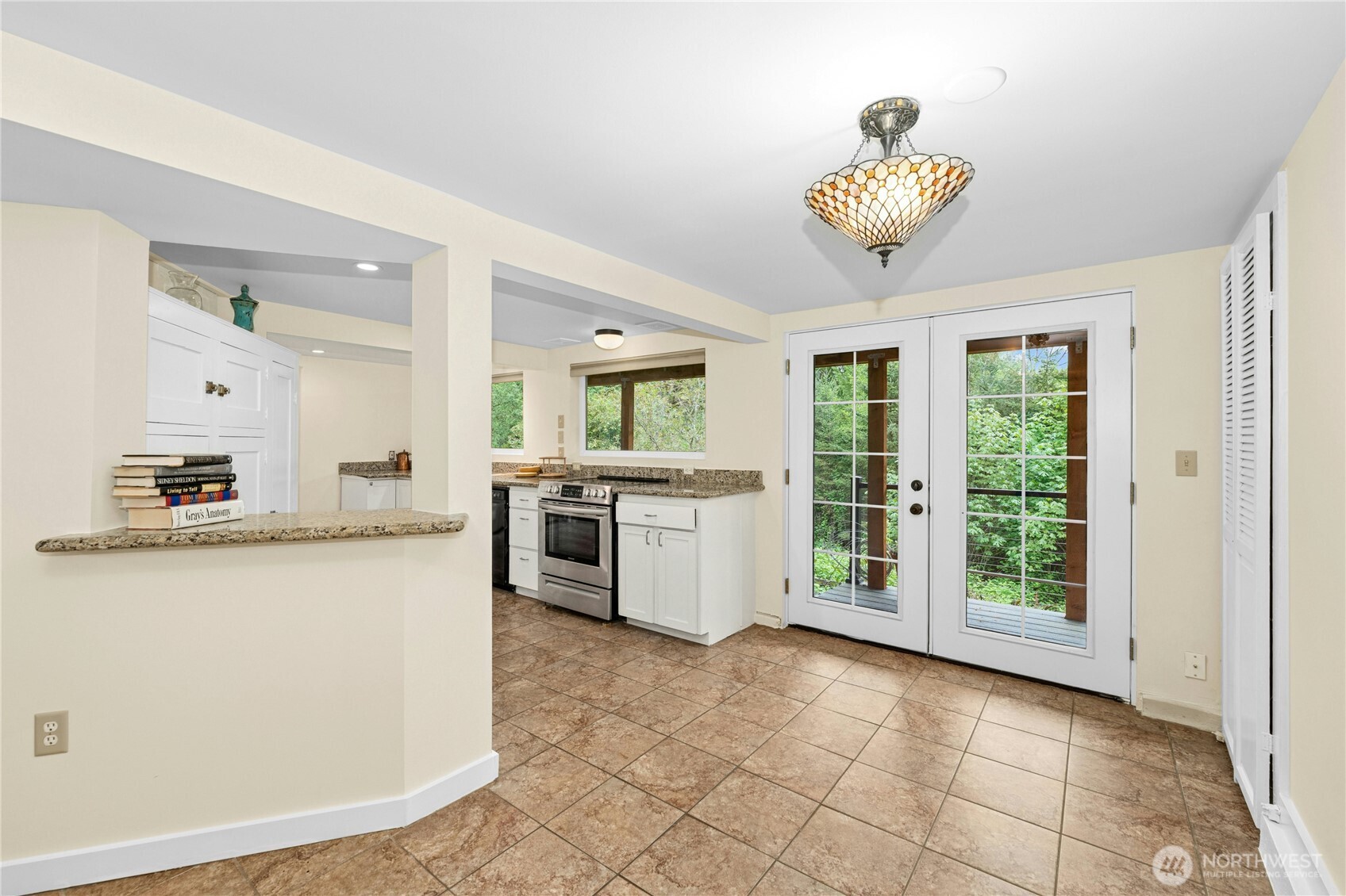 5630 21st Avenue SW Seattle WA 98114