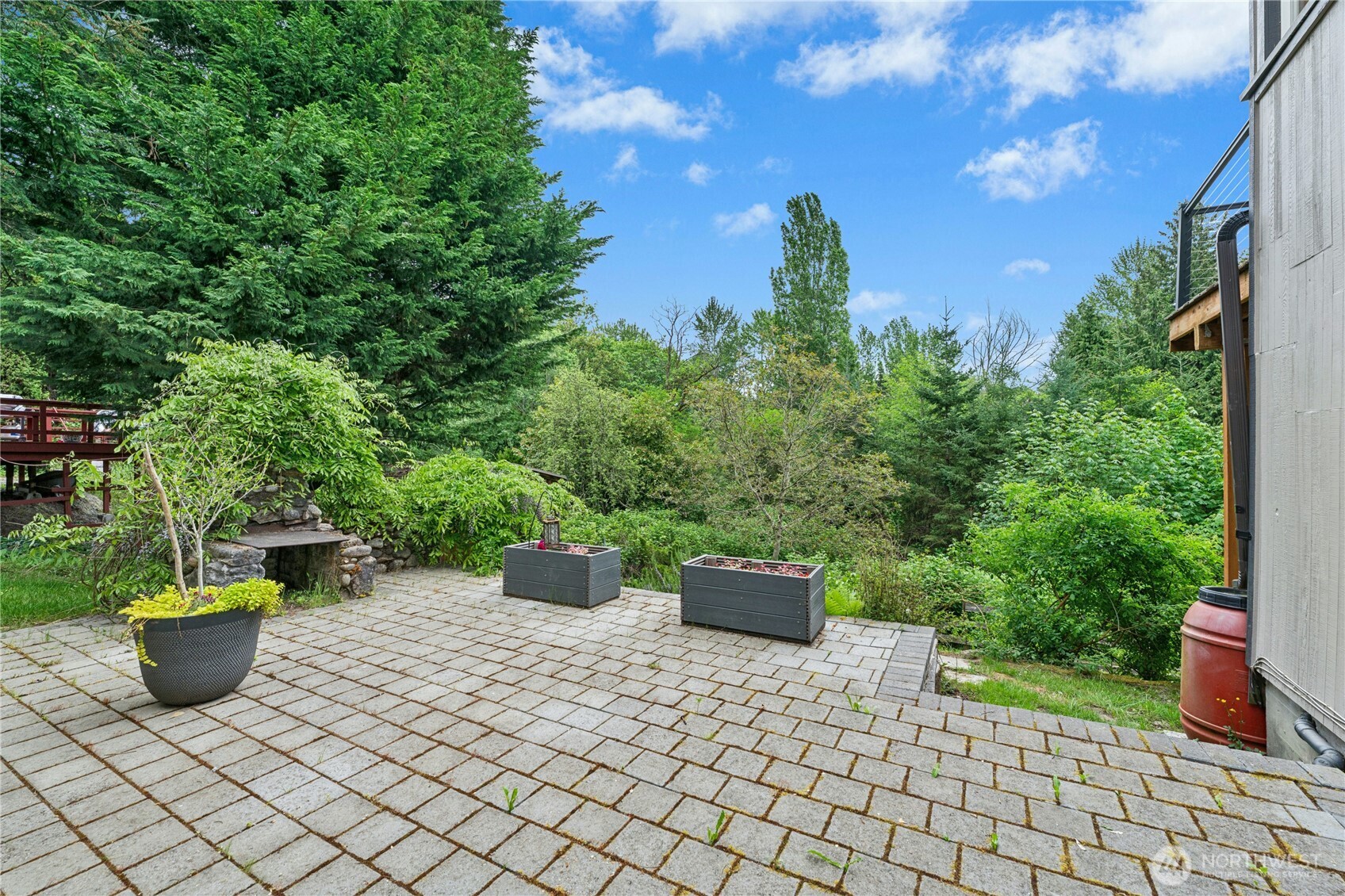 5630 21st Avenue SW Seattle WA 98114