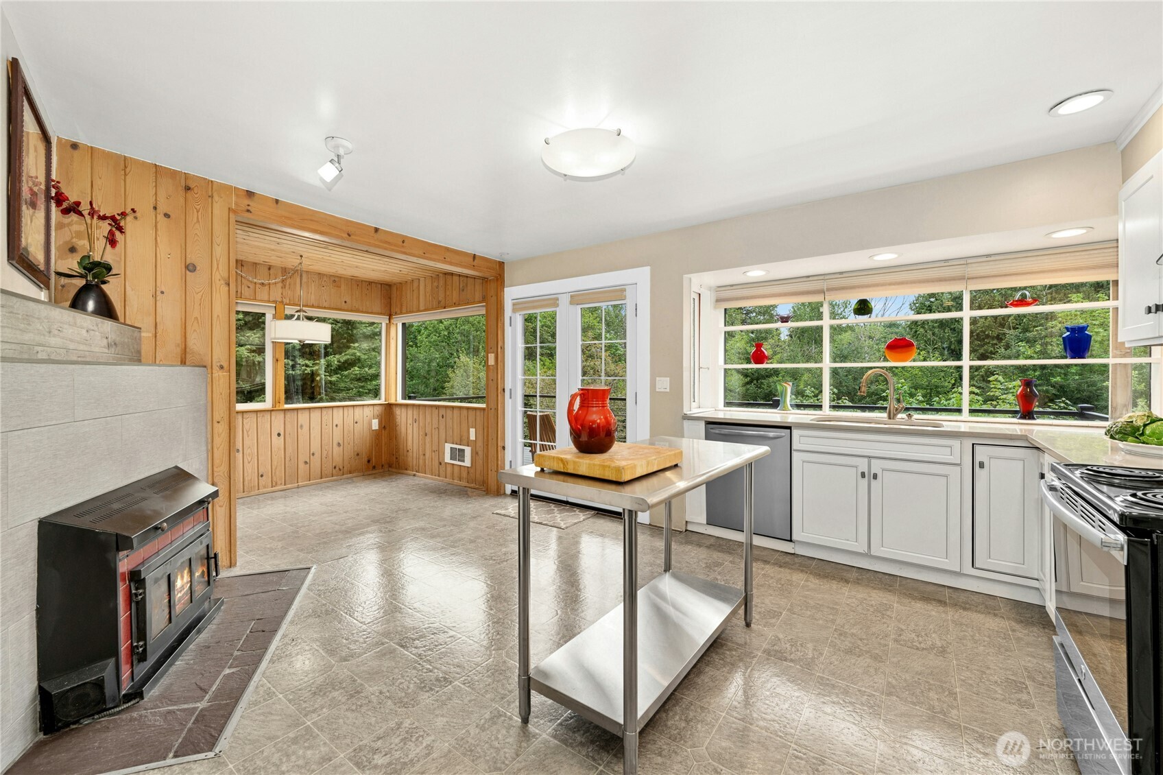 5630 21st Avenue SW Seattle WA 98114