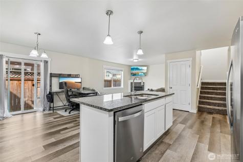 626 Stacey Place Sedro Woolley WA 98284
