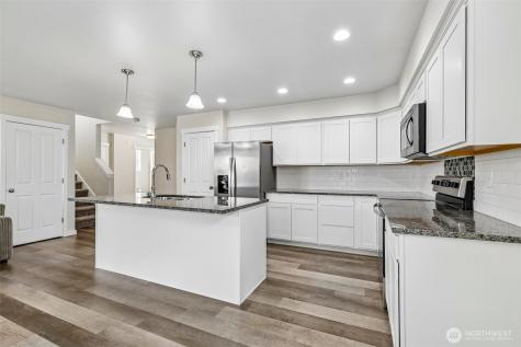 626 Stacey Place Sedro Woolley WA 98284