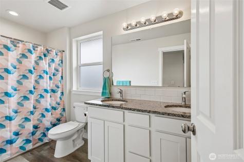 626 Stacey Place Sedro Woolley WA 98284