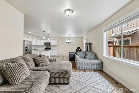 626 Stacey Place Sedro Woolley WA 98284