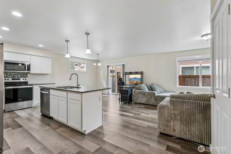 626 Stacey Place Sedro Woolley WA 98284
