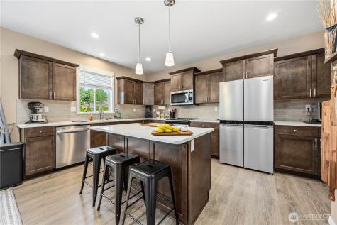 609 N Bradley Street Chelan WA 98816