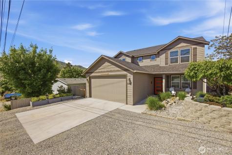 609 N Bradley Street Chelan WA 98816