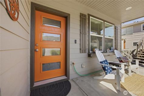 609 N Bradley Street Chelan WA 98816