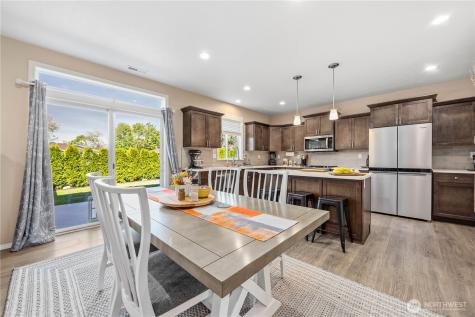 609 N Bradley Street Chelan WA 98816