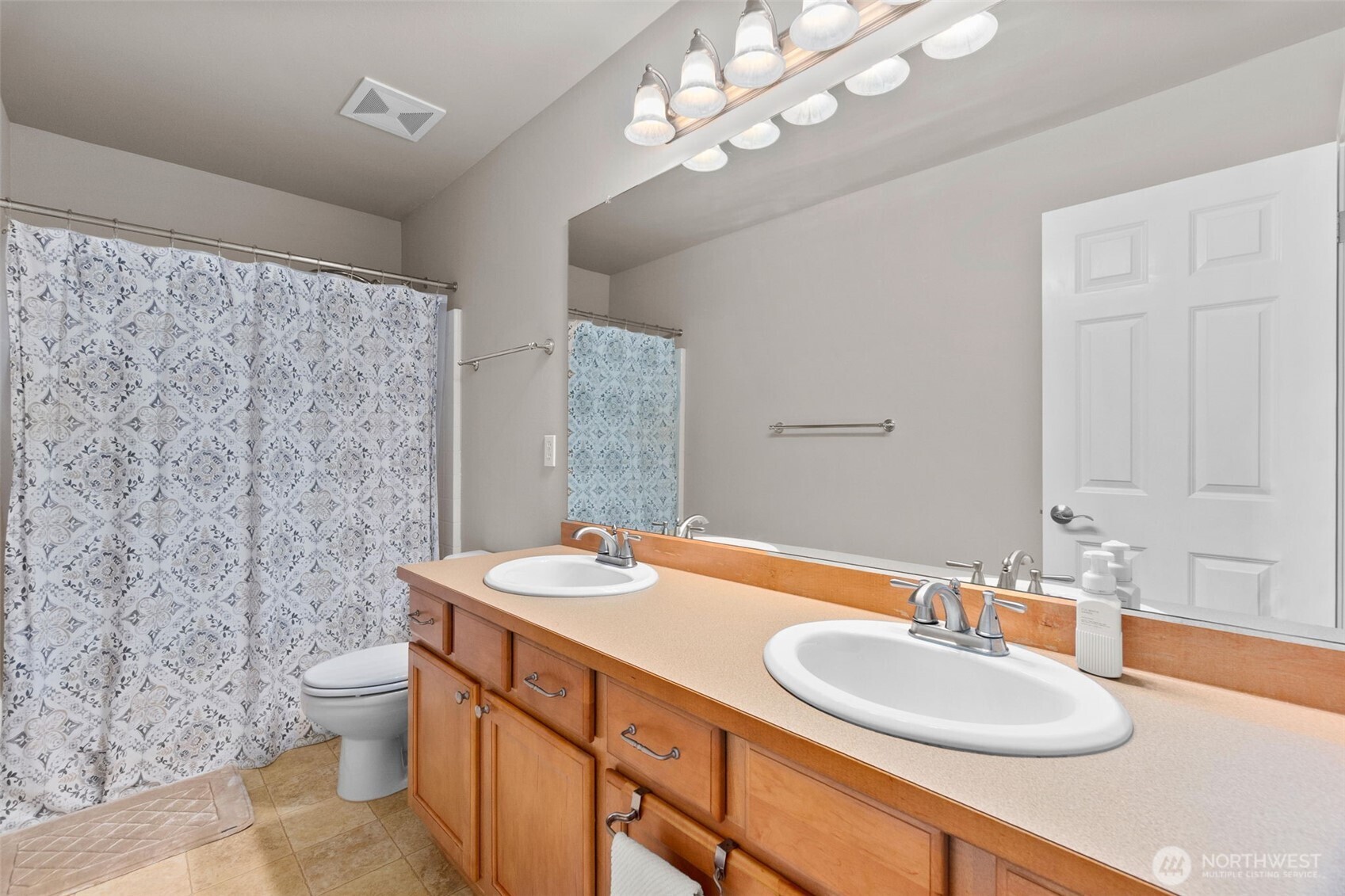 3075 Mcallister Street Dupont WA 98327