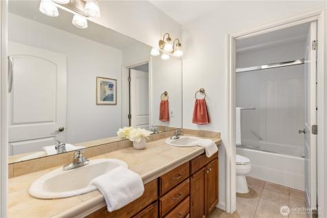20212 83rd Place NE Kenmore WA 98028