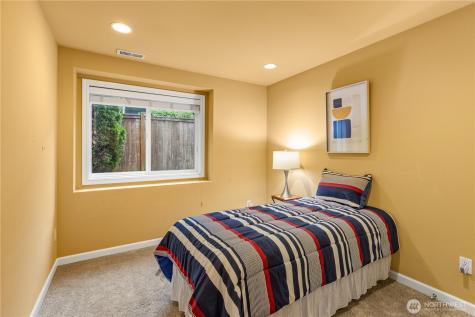 20212 83rd Place NE Kenmore WA 98028