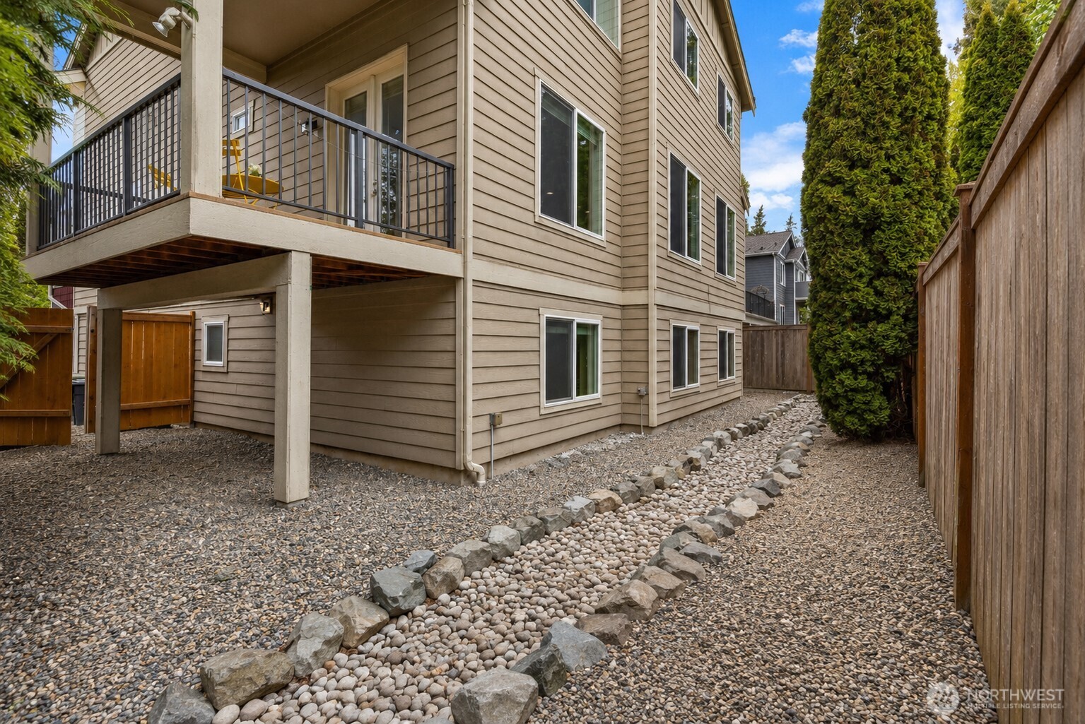 20212 83rd Place NE Kenmore WA 98028