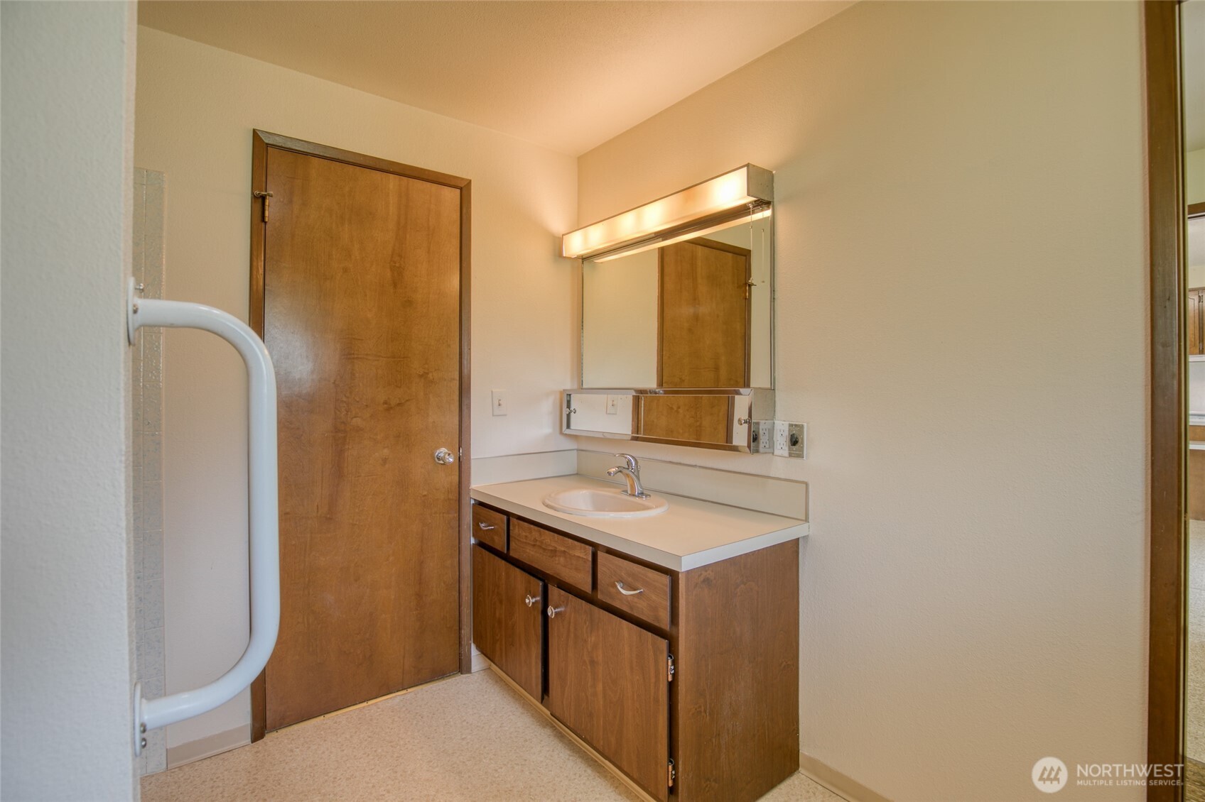 21 Wynooche Valley Road Montesano WA 98563