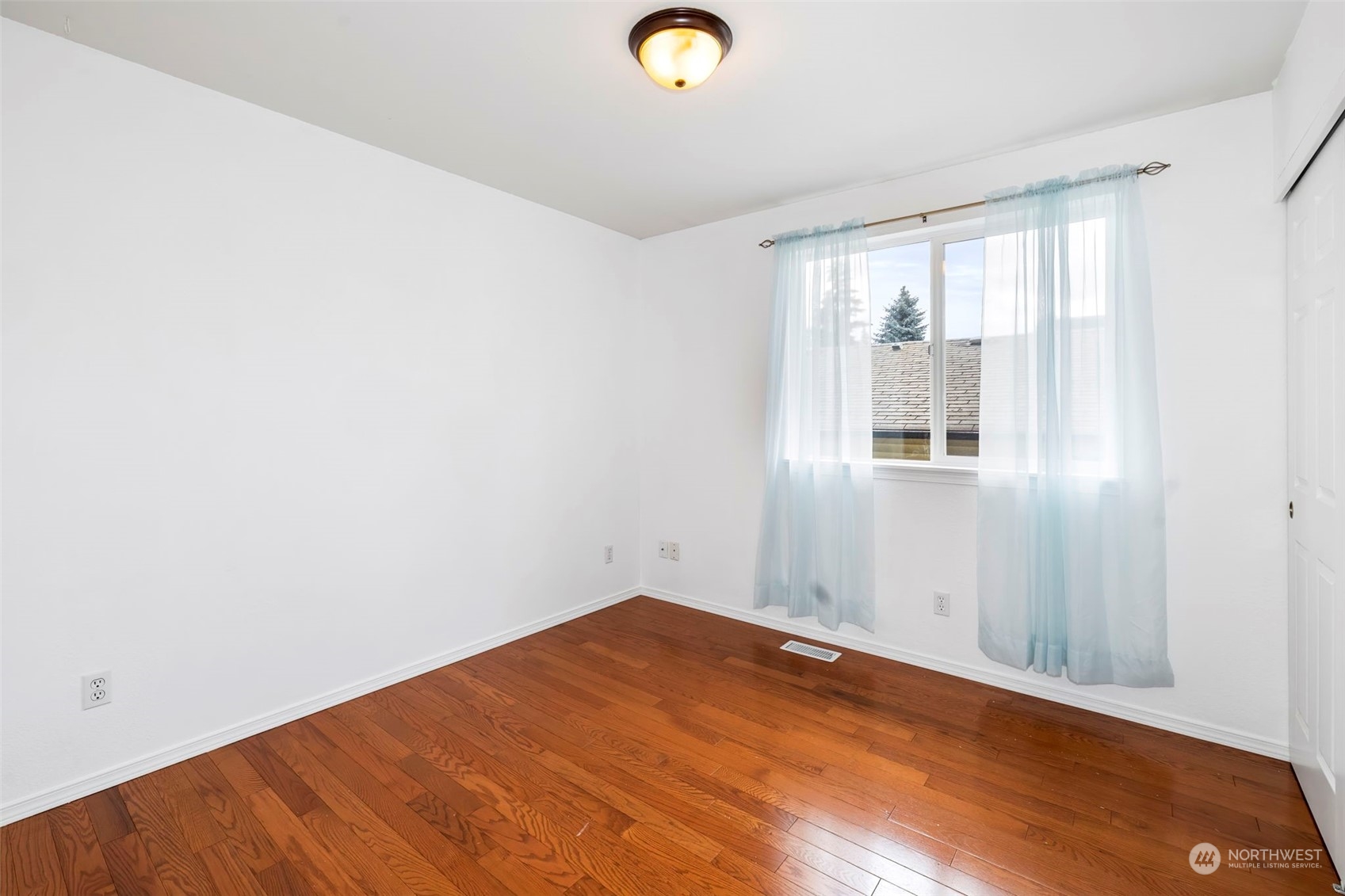 8432 S D Street Tacoma WA 98444
