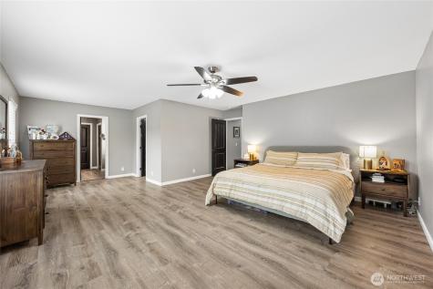 19506 104th Avenue E Graham WA 98338