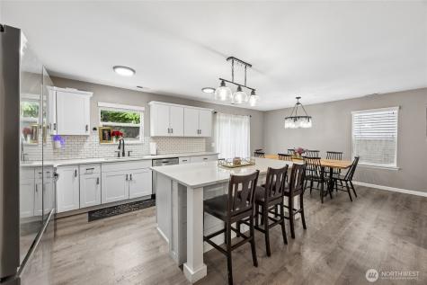 19506 104th Avenue E Graham WA 98338
