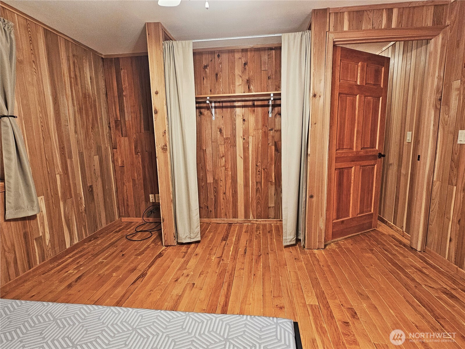 70 Dogwood Lane Brinnon WA 98320