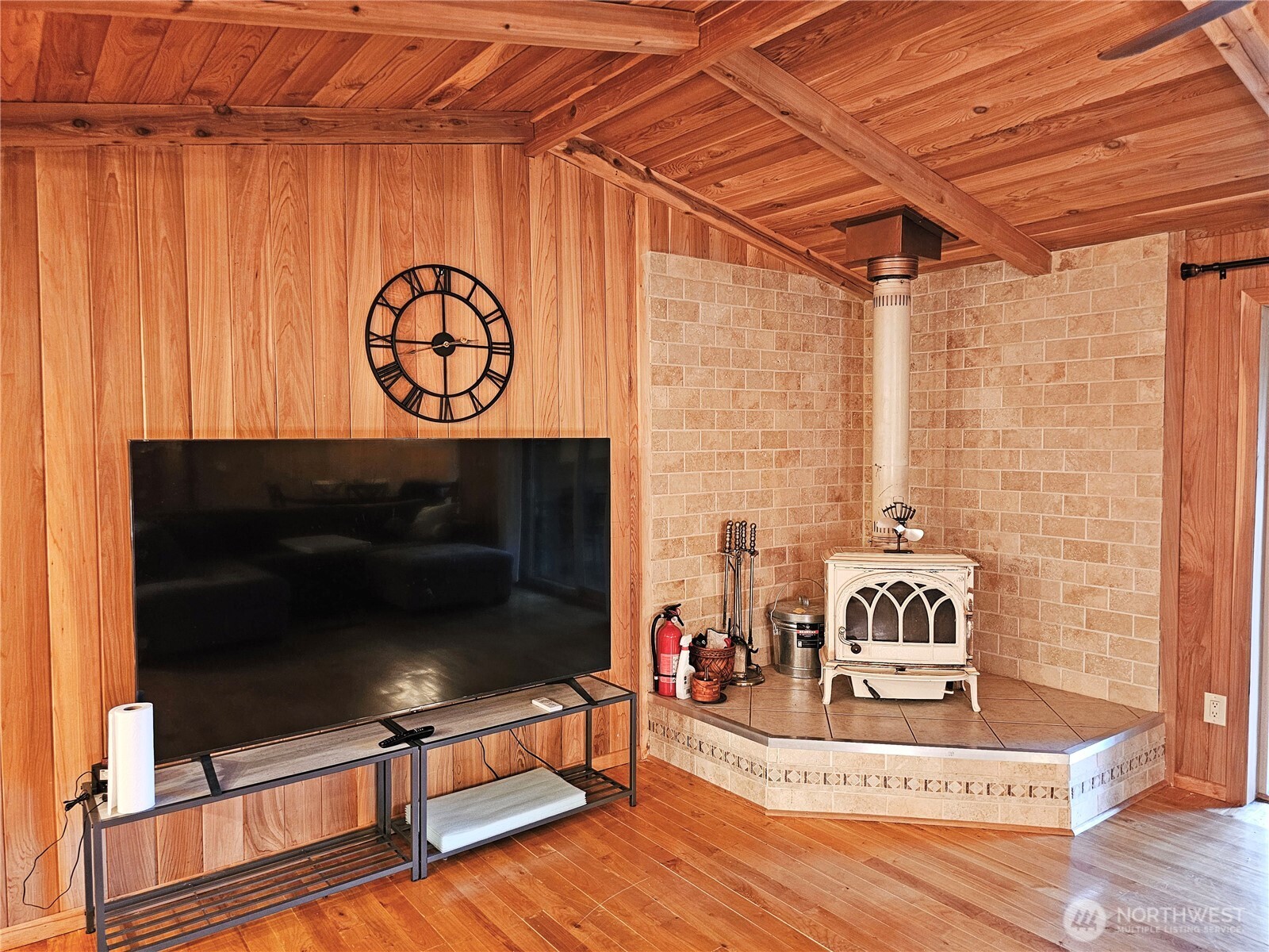 70 Dogwood Lane Brinnon WA 98320
