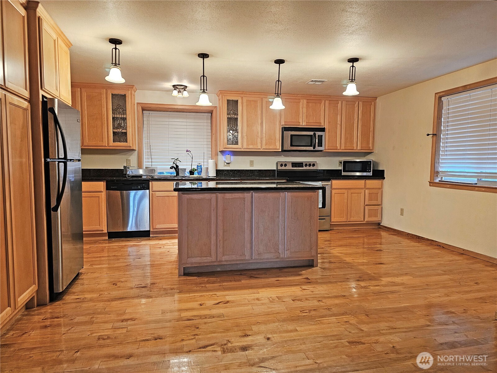 70 Dogwood Lane Brinnon WA 98320