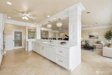 838 Gladstone Drive Camano Island WA 98282