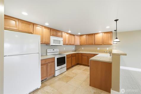 838 Gladstone Drive Camano Island WA 98282