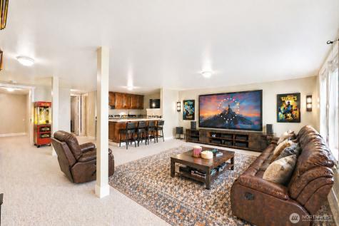 838 Gladstone Drive Camano Island WA 98282
