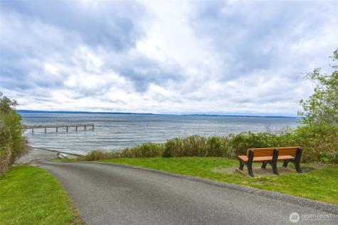 838 Gladstone Drive Camano Island WA 98282